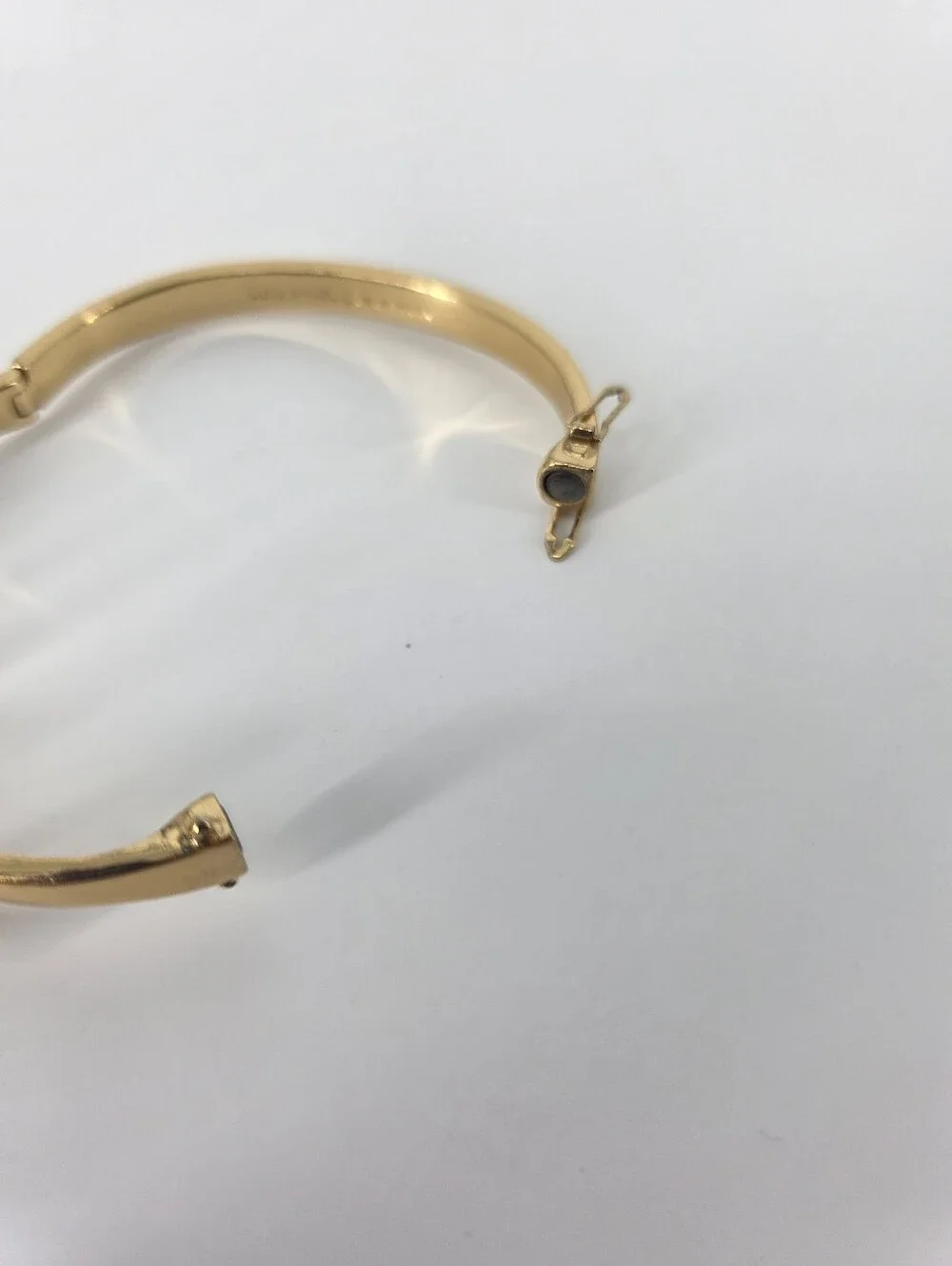 Kate Spade Gold Tone Smile Bracelet Bangle - Picture 4 of 9